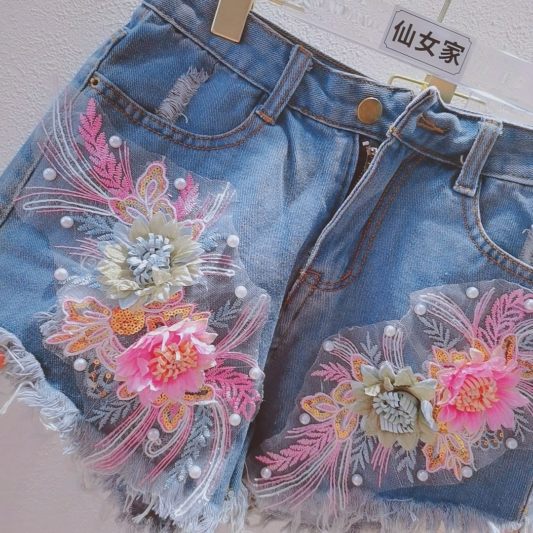 한국 패션 여성 여름 데님 반바지 헤비 인더스트리 네일 - Embroidery Jeans Sakura 리뷰 및 가격