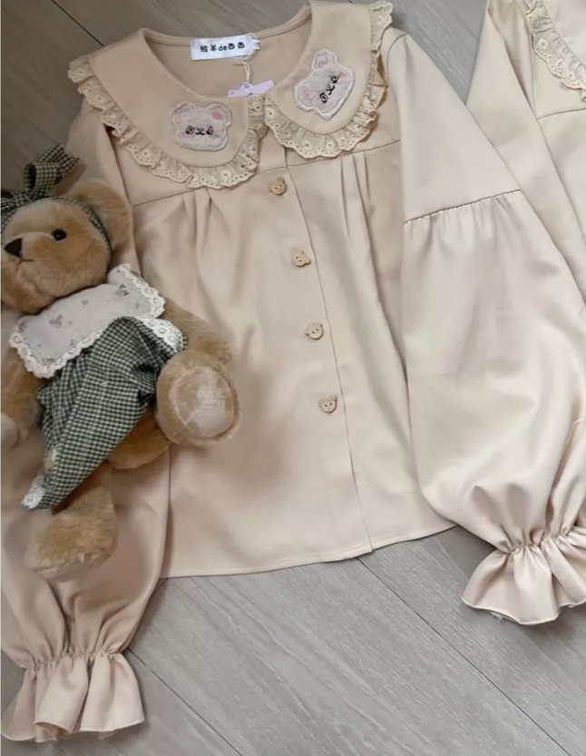 로리타 블라우스 귀여운 곰 자수 피터팬 칼라 긴팔 셔츠 - Embroidery Cream 리뷰 및 가격