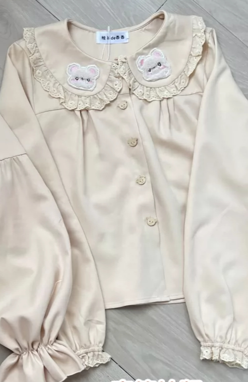 로리타 블라우스 귀여운 곰 자수 피터팬 칼라 긴팔 셔츠 - Embroidery Cream 리뷰 및 가격